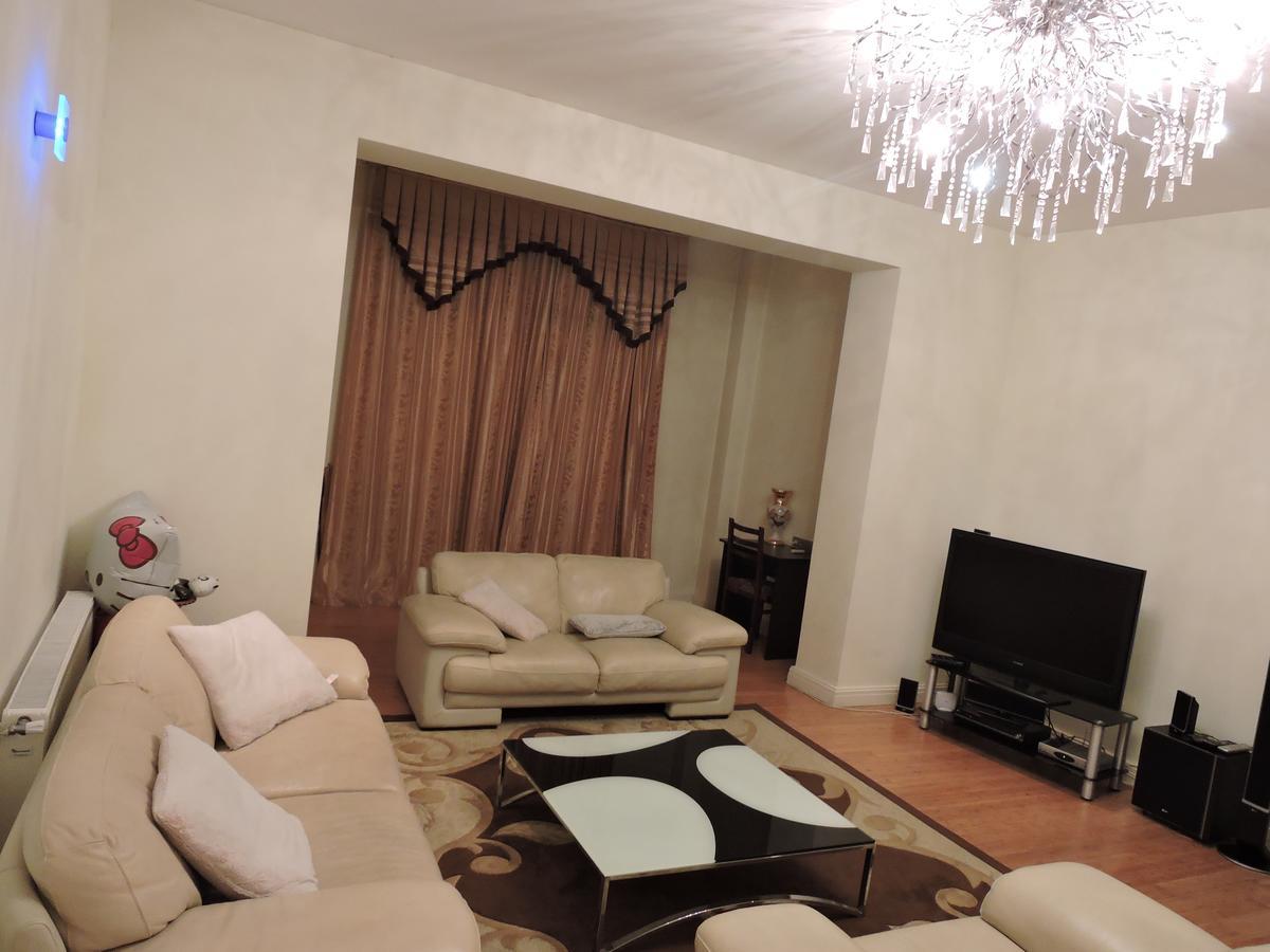 1 Shota Rustaveli Avenue Leilighet Tbilisi Eksteriør bilde