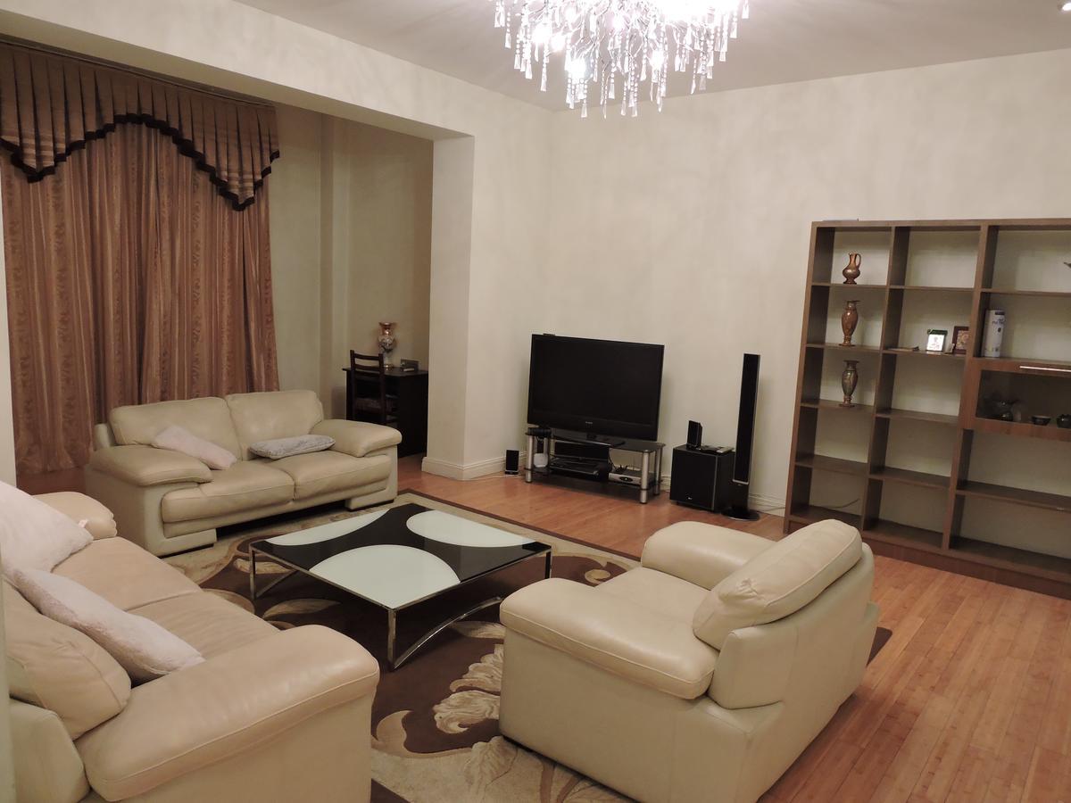 1 Shota Rustaveli Avenue Leilighet Tbilisi Eksteriør bilde